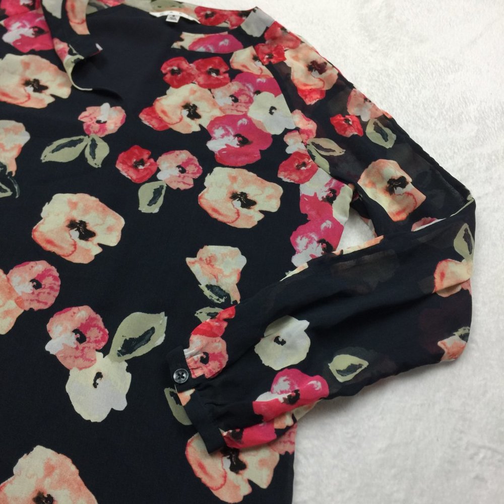 CAbi Tunic Blouse Top Size S Womans Navy Blue Floral Chiffon 3/4 Sleeve #971 - Picture 6 of 14